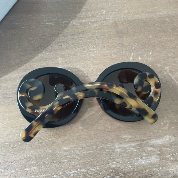 Prada Baroque Sunglasses SPR 27N Black Tortoise with original box - Picture 2 of 8